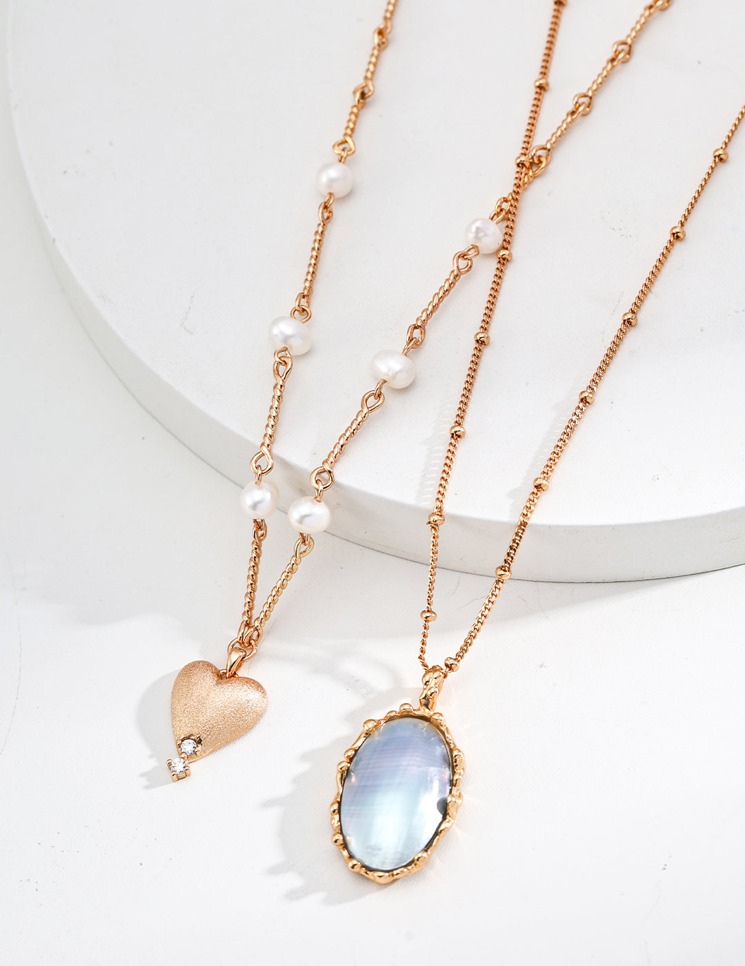 Sand Matte Heart Pendant Necklace- Natural Pearl, Inlaid Gemstone