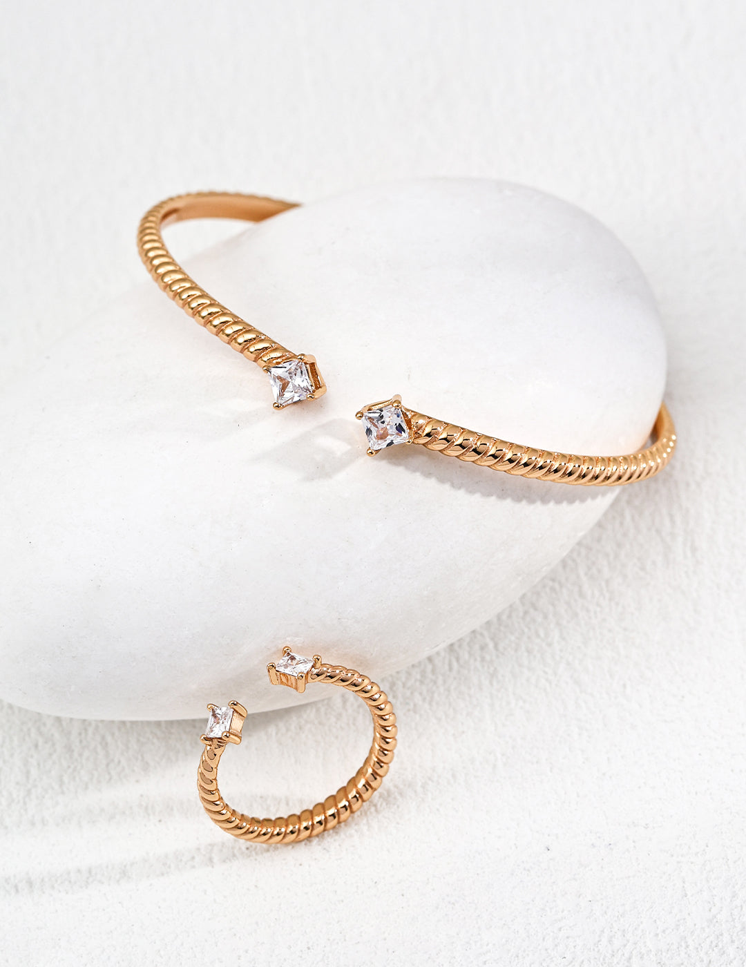 Adjustable Zircon Ring- Quiet Luxury with Parisian Grace