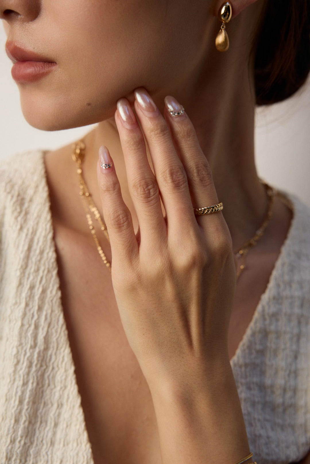 Minimalist Band Ring – Modern Simplicity with Vintage & Platinum Finishes