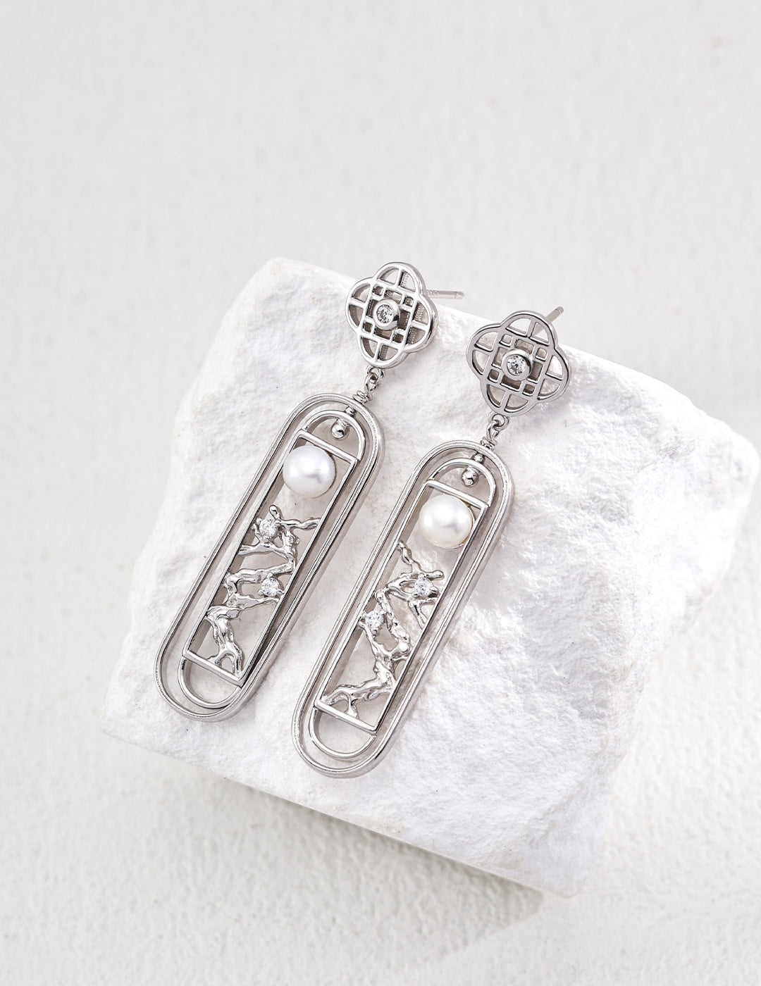 Lustre Éternel Earings- Natural pearls