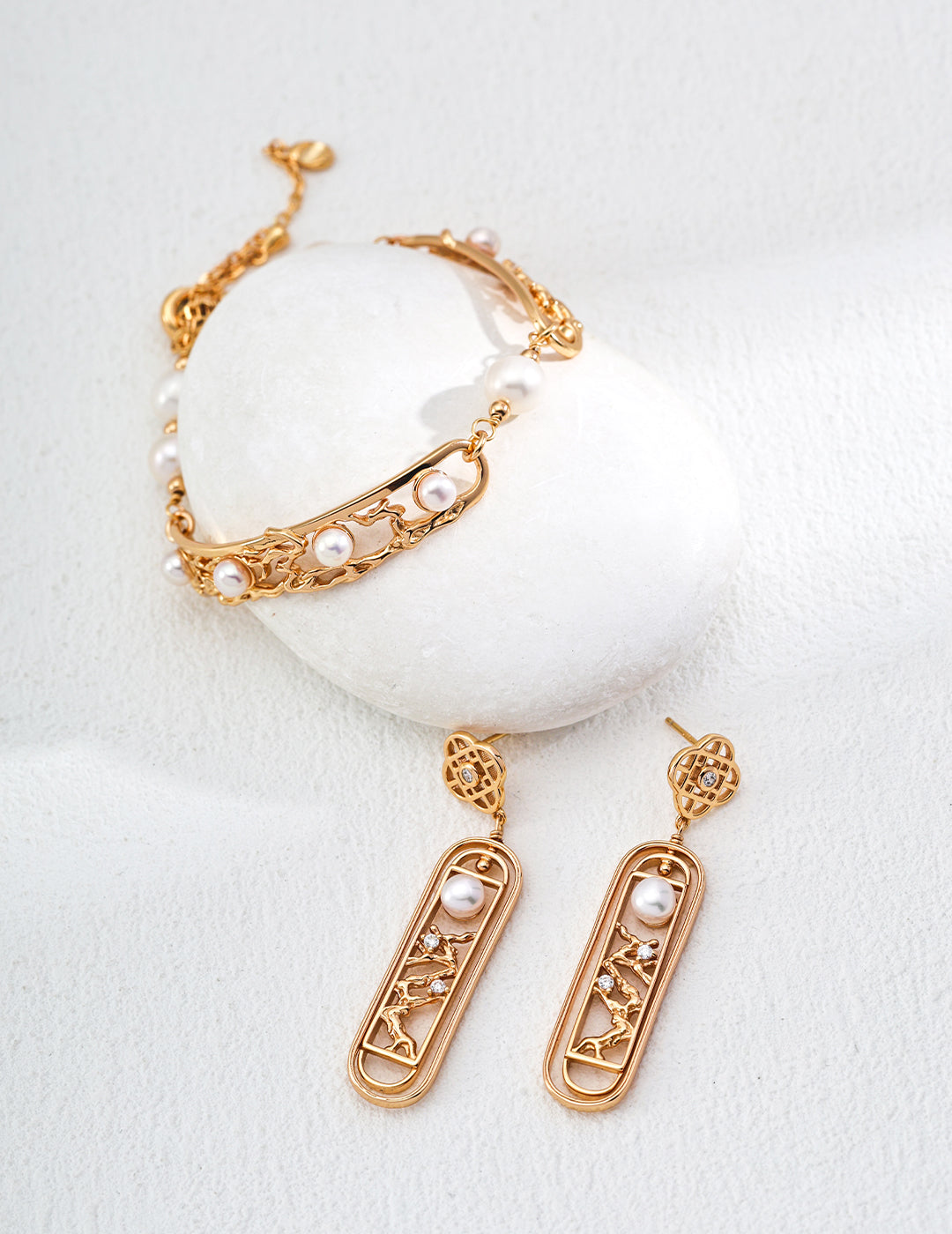 Lustre Éternel Earings- Natural pearls