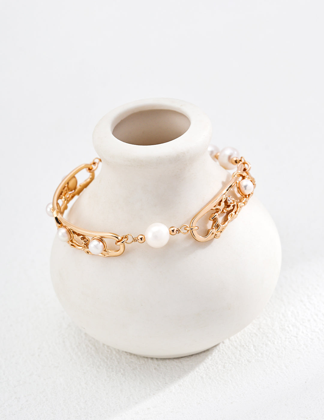 Lustre Éternel Bracelets- Natural pearls