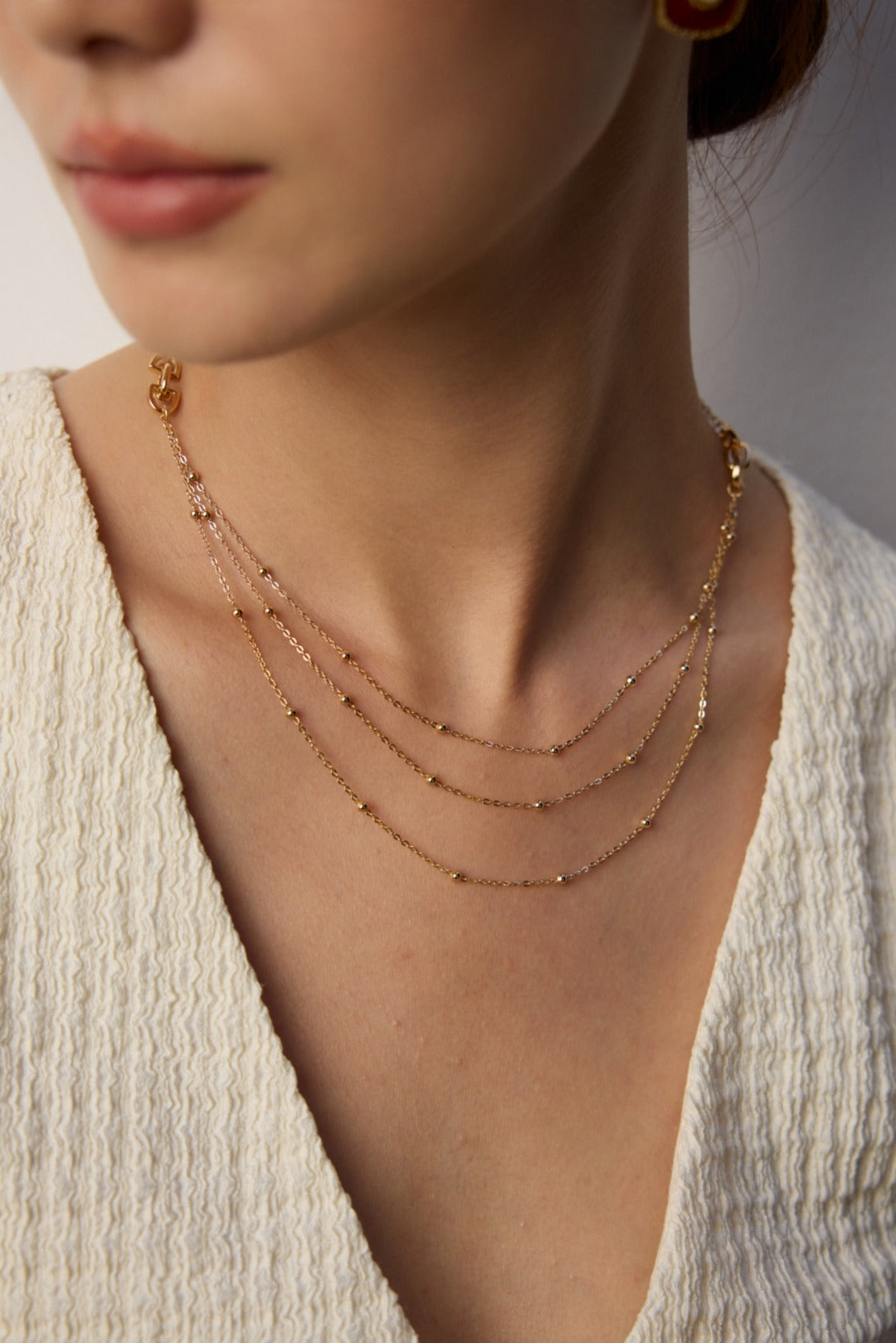 Parisian Minimalist Elegance Silver Vintage-Inspired Layered Chain Necklace
