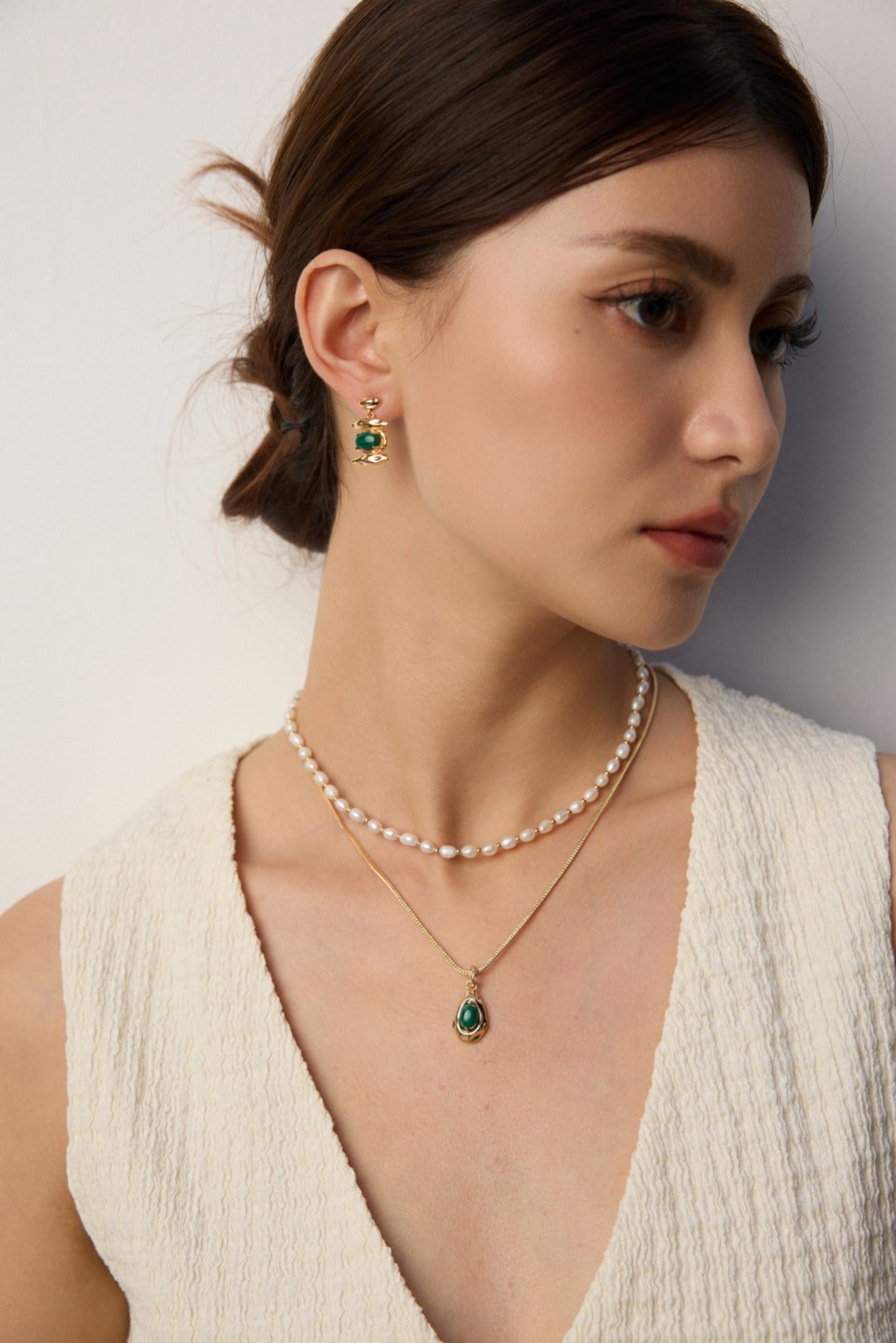 Vintage Inspired Gemstone Pendant Necklace- Tiger Eye/ Peacock Stone Elegance