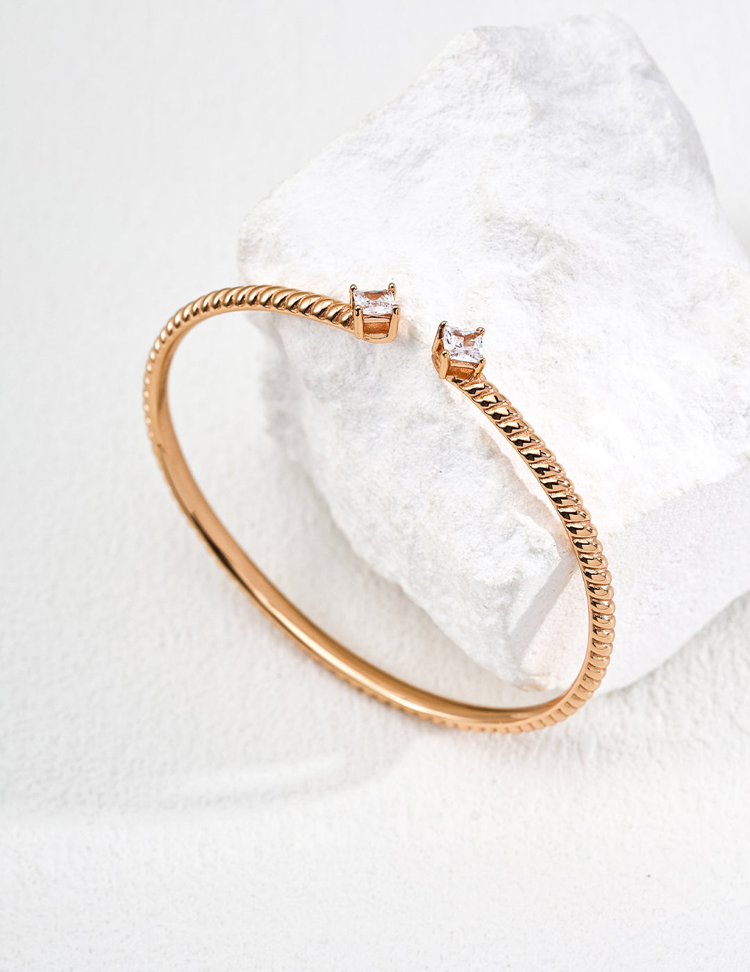 Adjustable Zircon Bangle – Modern Minimalist Sparkle, Parisian-Inspired Elegance