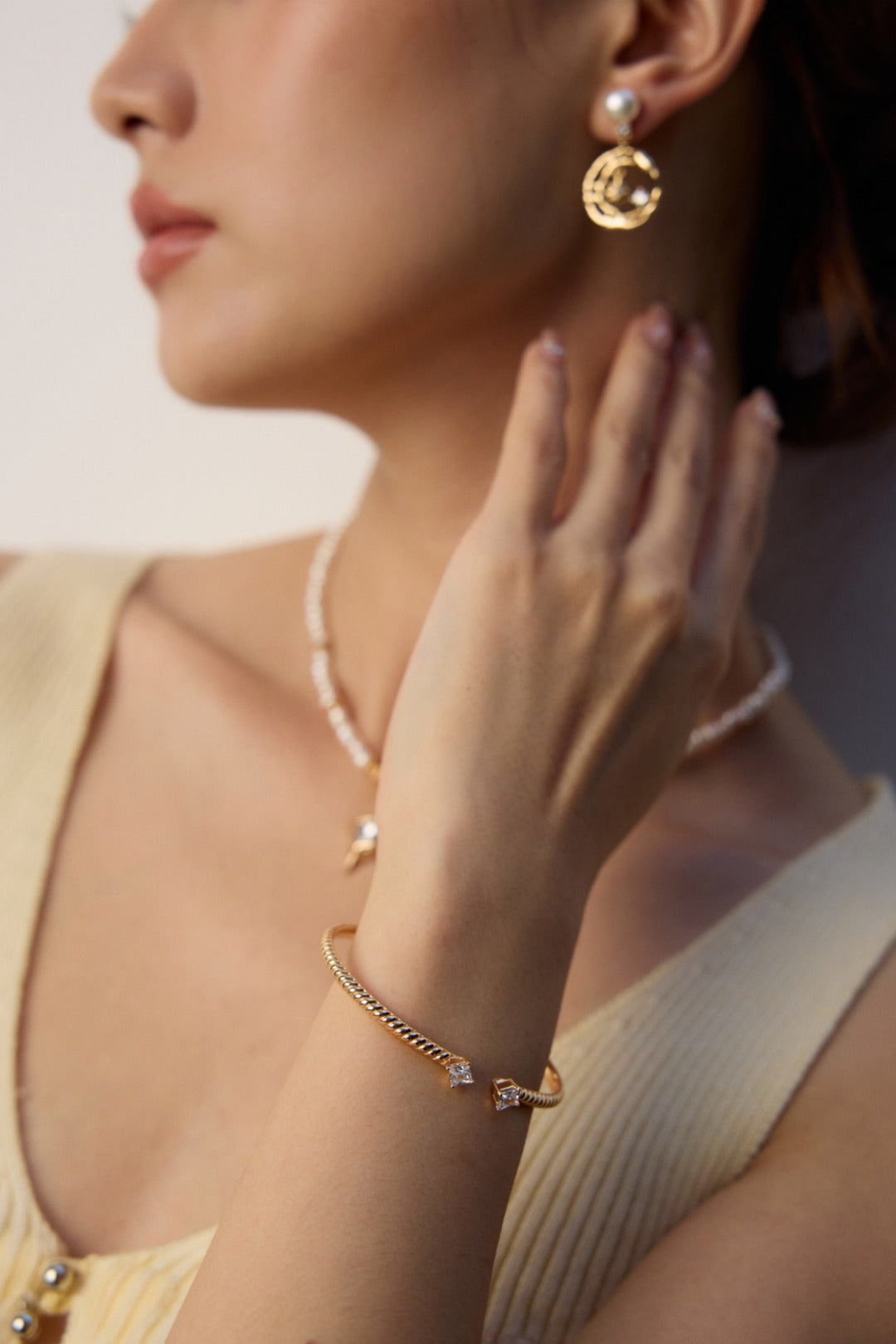 Adjustable Zircon Bangle – Modern Minimalist Sparkle, Parisian-Inspired Elegance