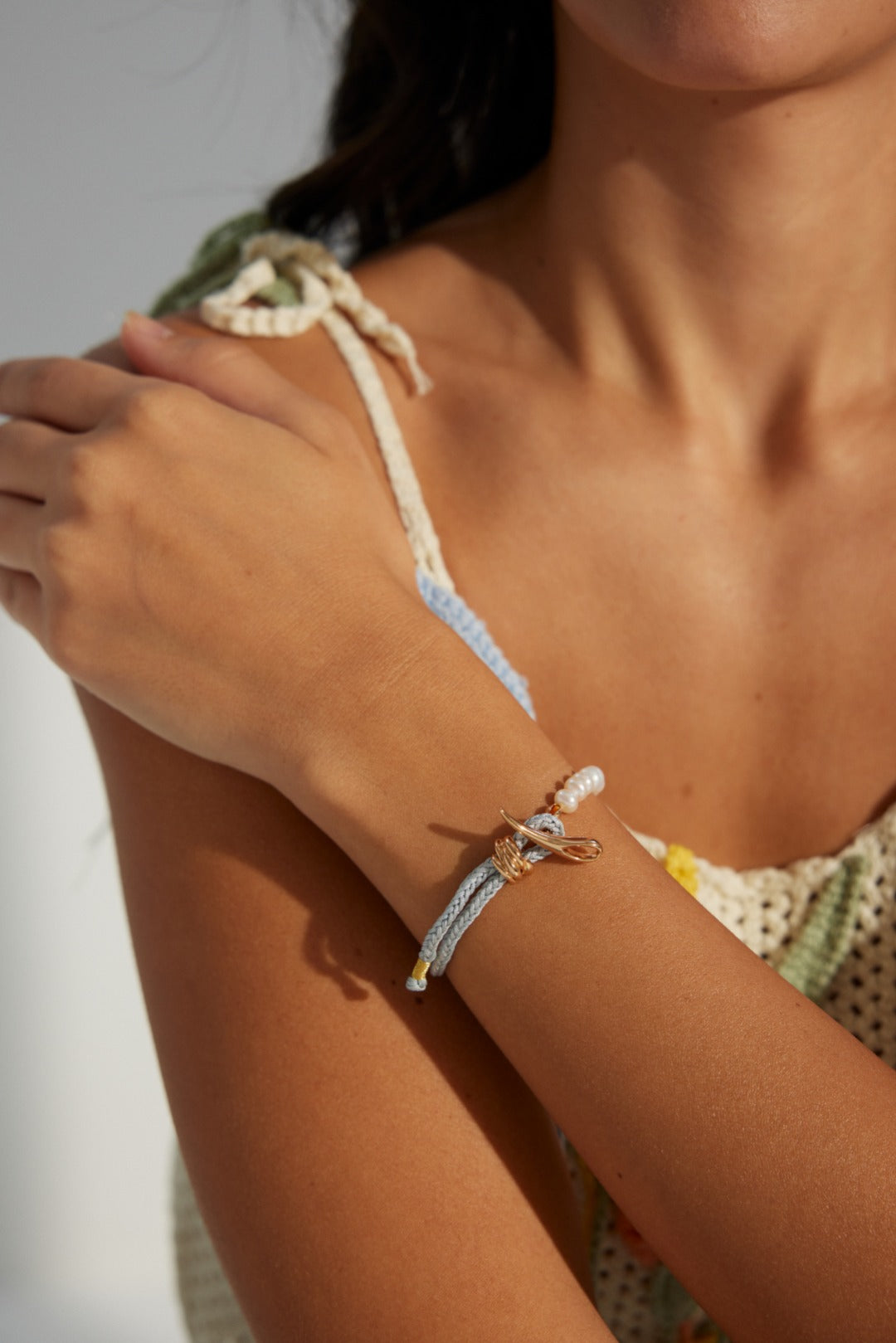 Ocean Whisper  Natural Pearl Bracelet — Timeless Harmony in Modern Elegance
