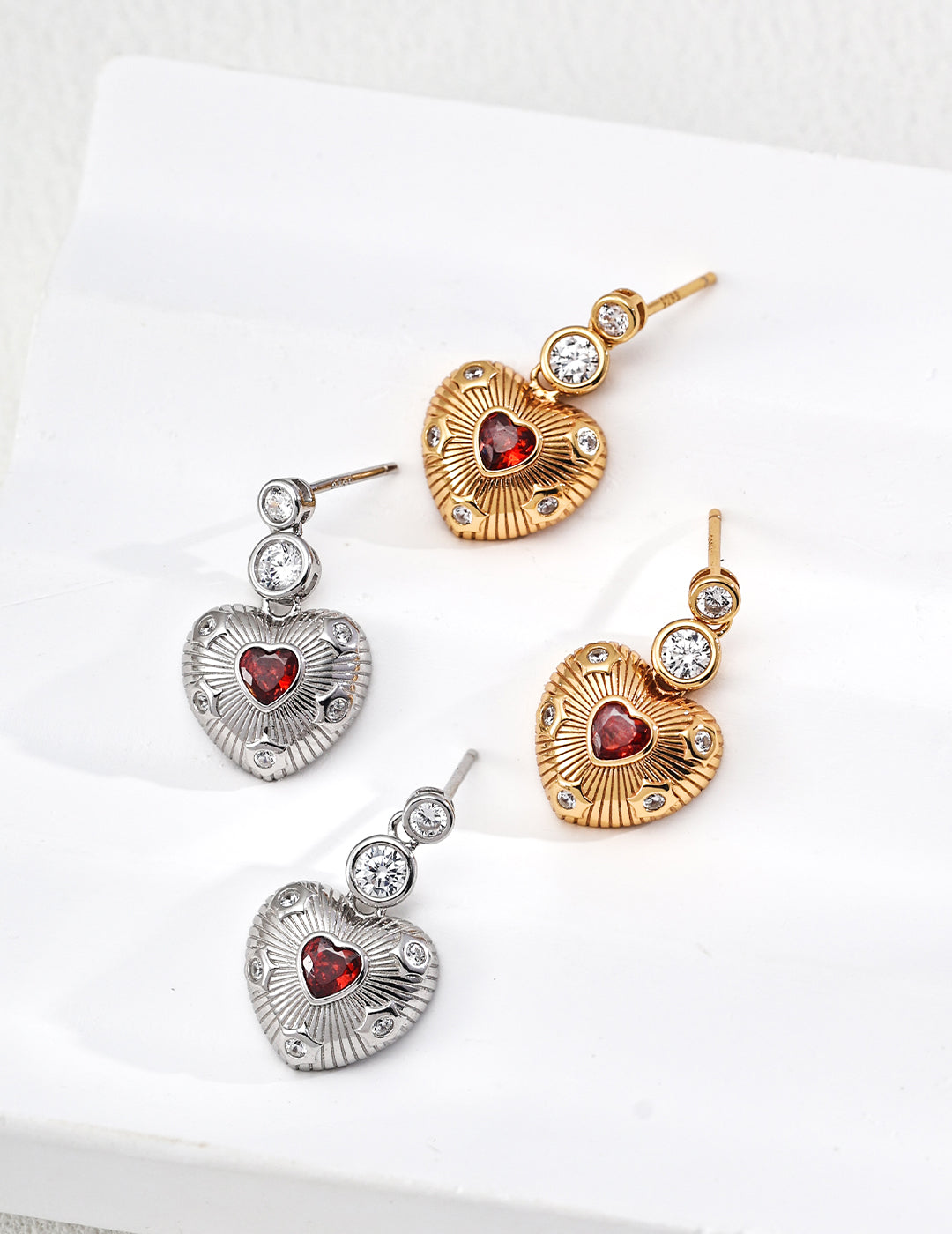 Gothic Heart Zircon Earrings – Vintage Romance with a Bold Edge